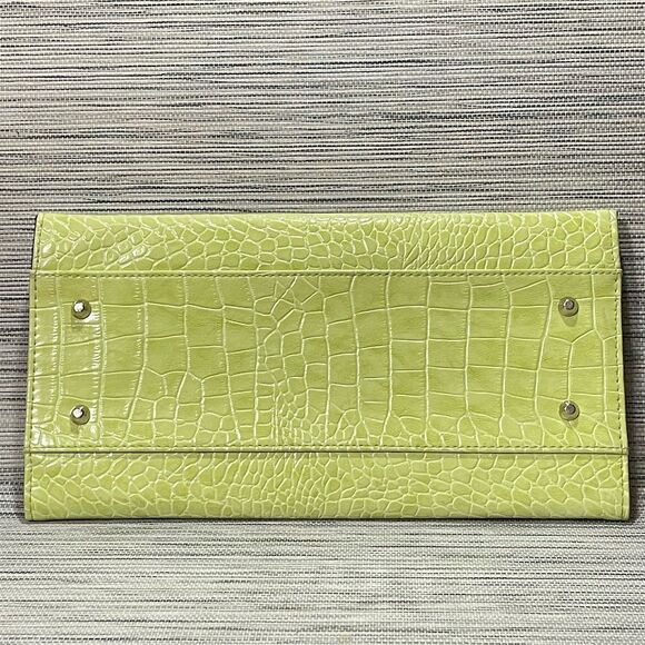 Miche Lime Green Classic Bag Shell Faux Alligator Skin Silver Buckle - Picture 3 of 5